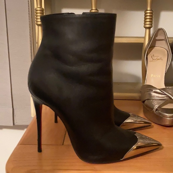 Christian Louboutin Shoes - Christian louboutin calamijane 120 boots